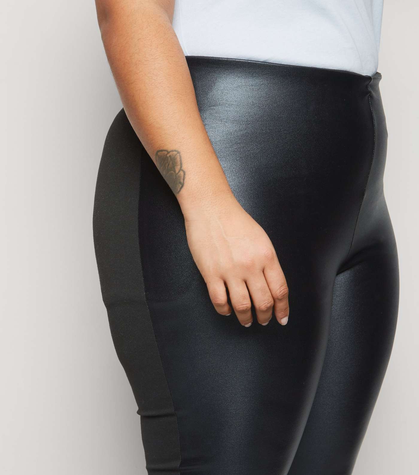 Curves Black Leather-Look Front Leggings Image 5