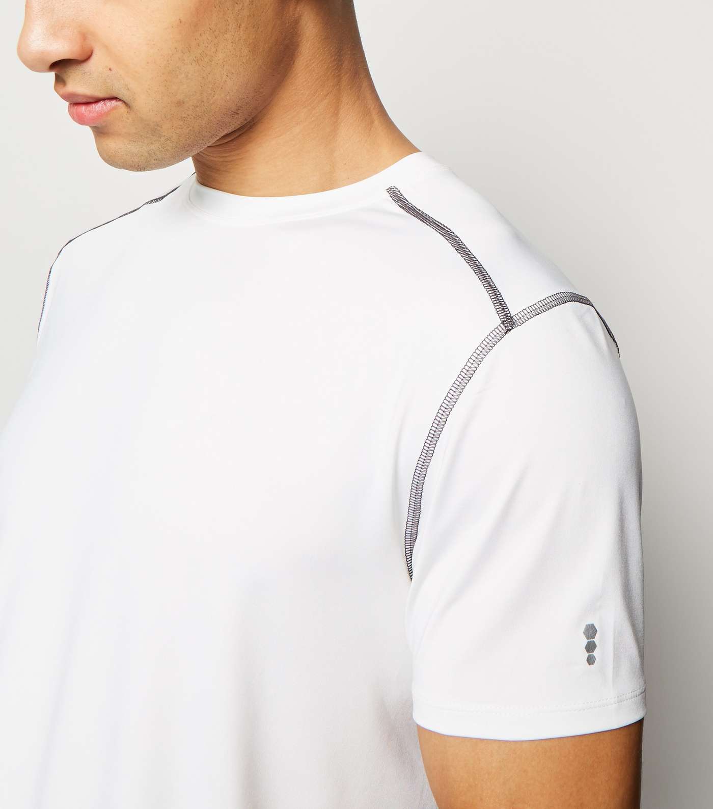 White Short Sleeve Sports T-Shirt Image 5
