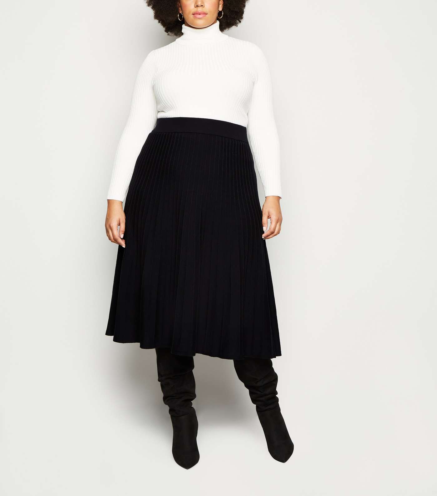 Apricot Curves Black Knit Pleated Midi Skirt