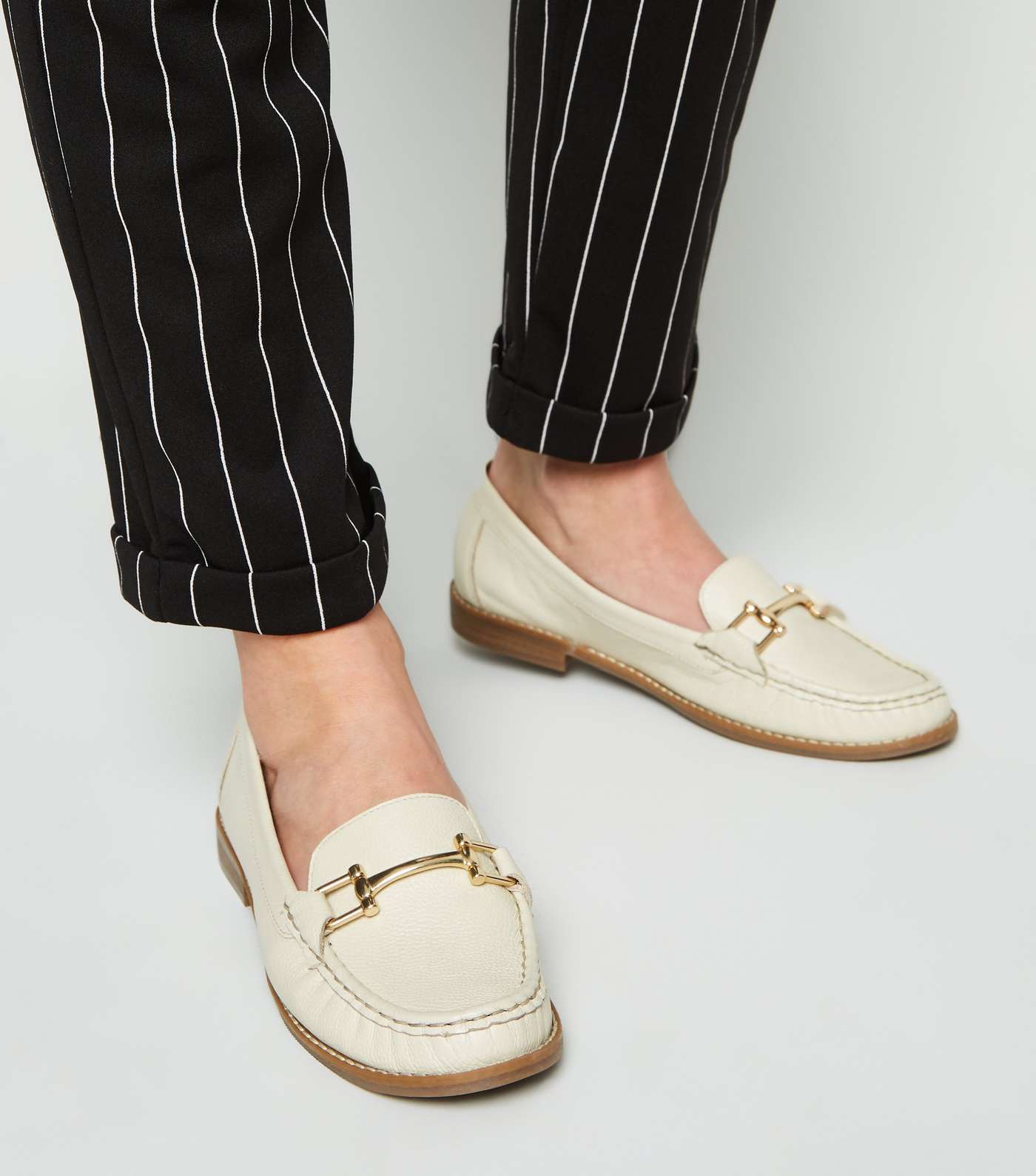 Off White Leather Bar Front Loafers Image 2
