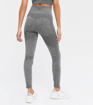 Legging de sport gris sculptant et push up sans coutures New Look