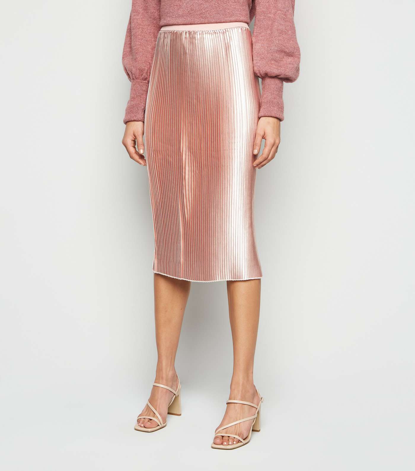 NA-KD Mid Pink Satin Pleated Midi Skirt Image 2