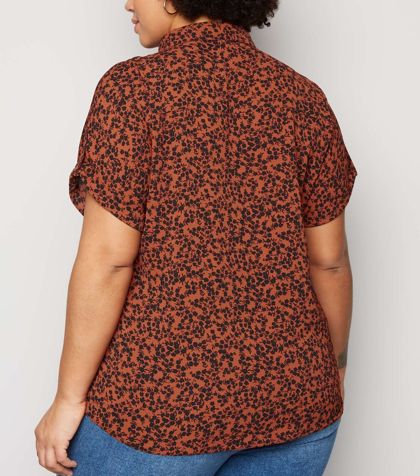 Curves Brown Leopard Print Short Sleeve Shirt Image 3