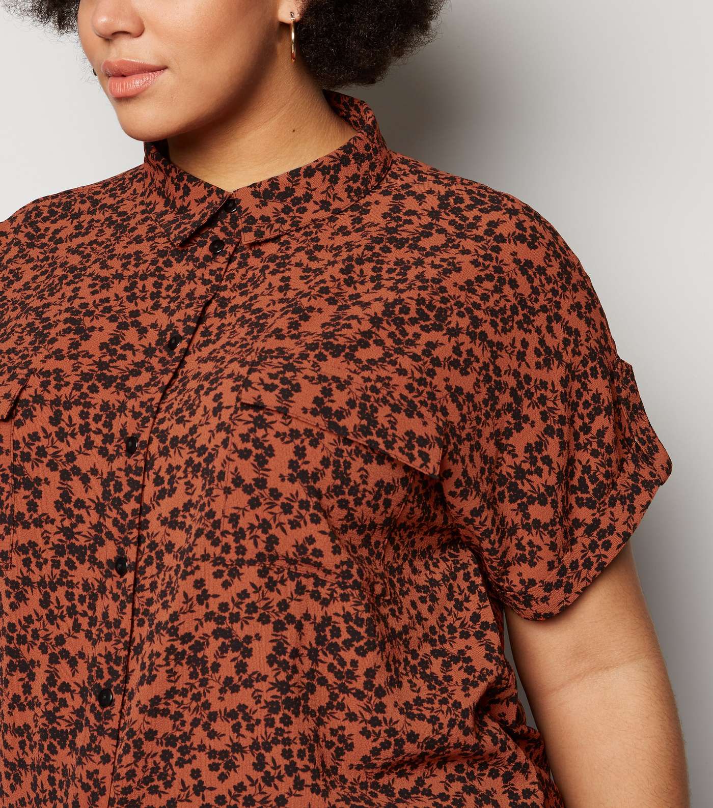 Curves Brown Leopard Print Short Sleeve Shirt Image 5