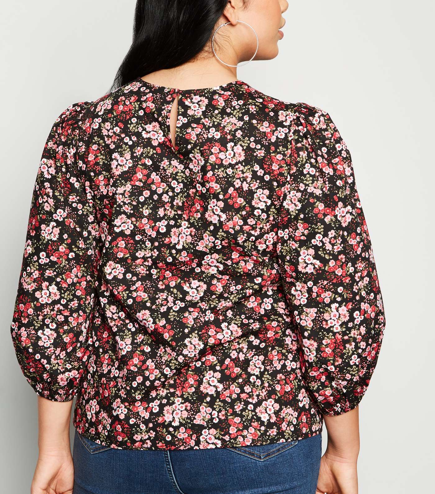Curves Black Floral Puff Sleeve Top Image 3