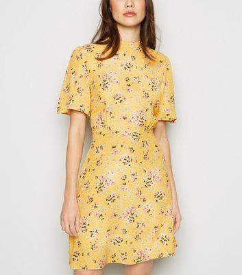 floral tea dresses with sleeves