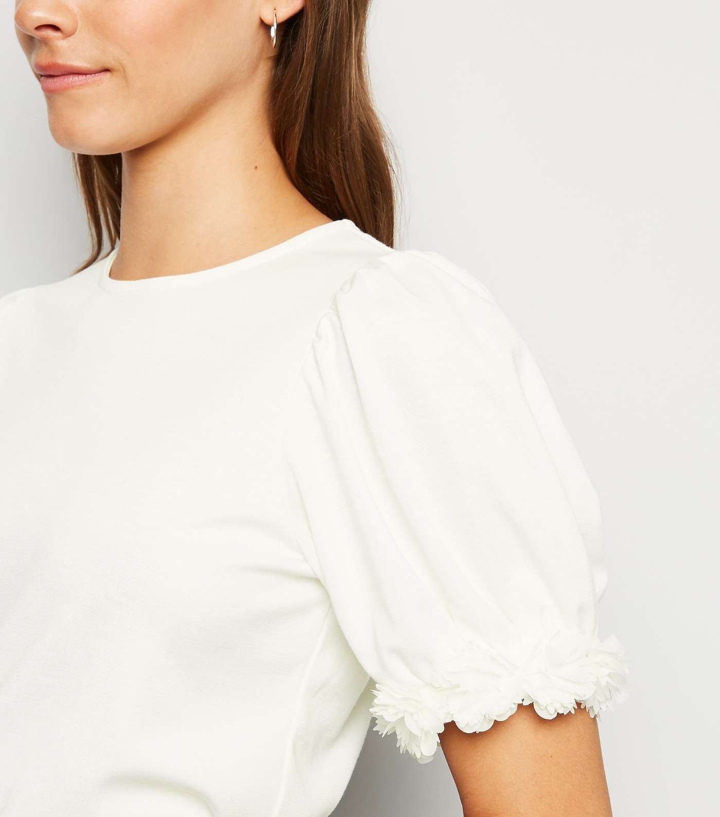 White Floral Trim Puff Sleeve T-Shirt  Image 5