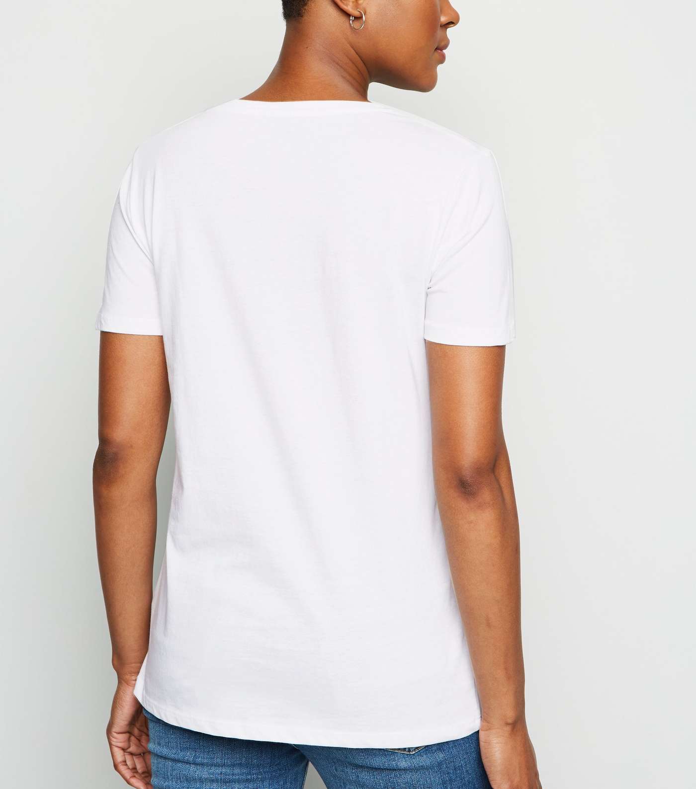 White Abstract Face Box Graphic T-Shirt Image 5