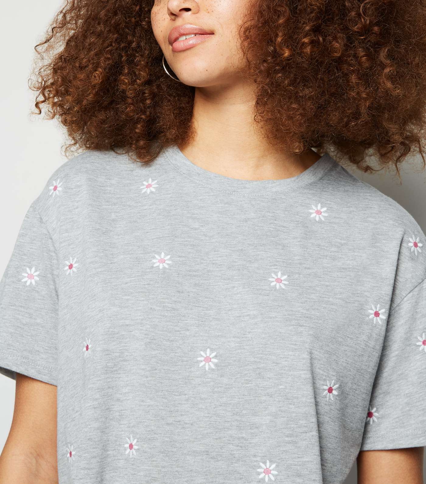 Grey Daisy Embroidered Boxy T-Shirt Image 5