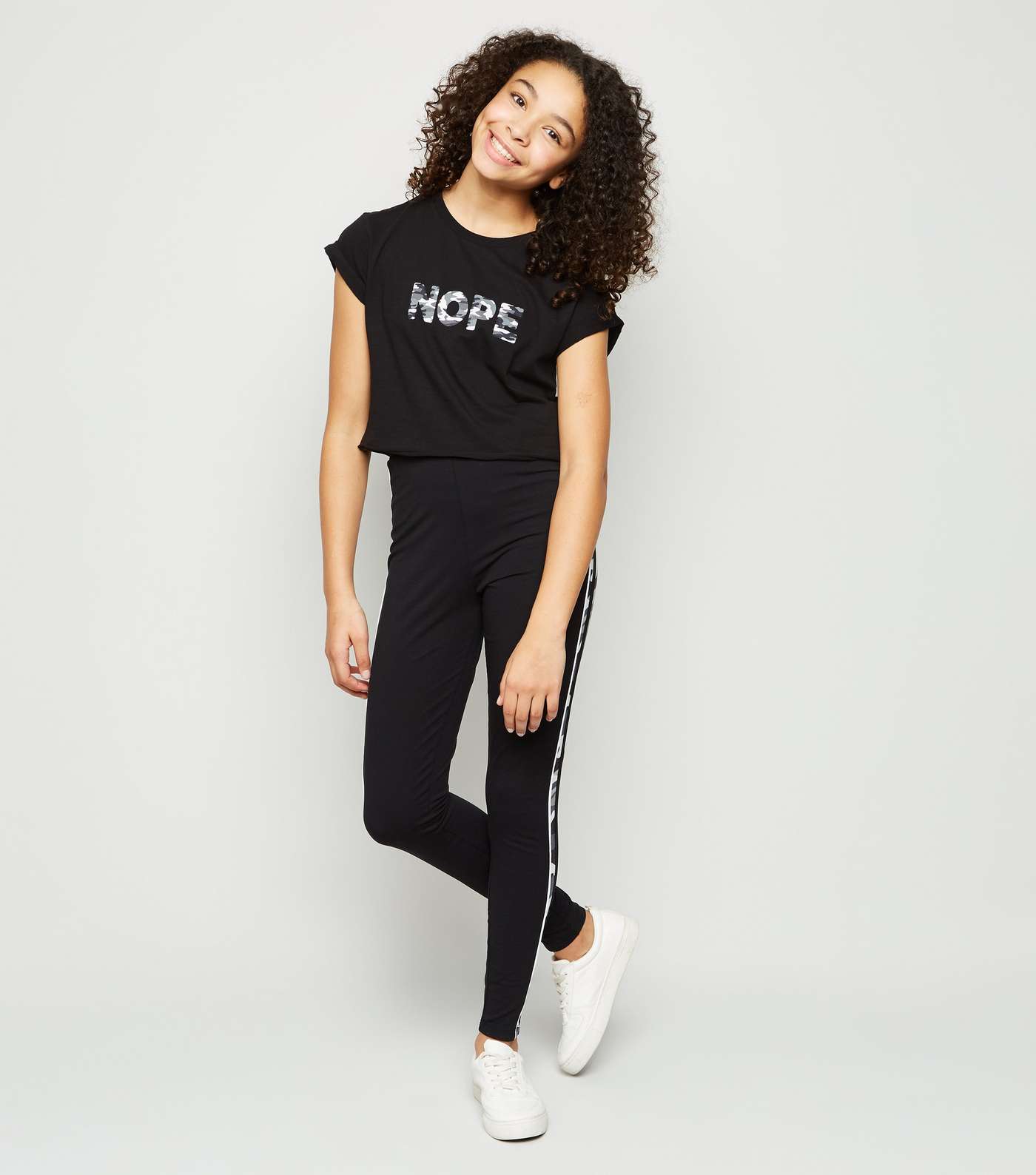 Girls Black Camo Hope Slogan T-Shirt Image 2