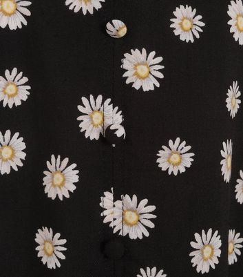 Image of Black Daisy Button Front Flippy Mini Skirt New Look