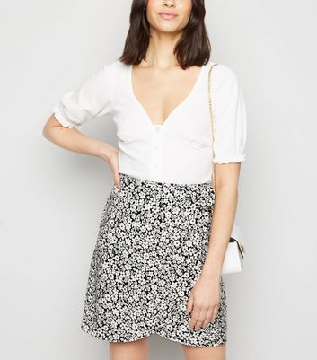 Image of Black Floral Wrap Mini Skirt New Look