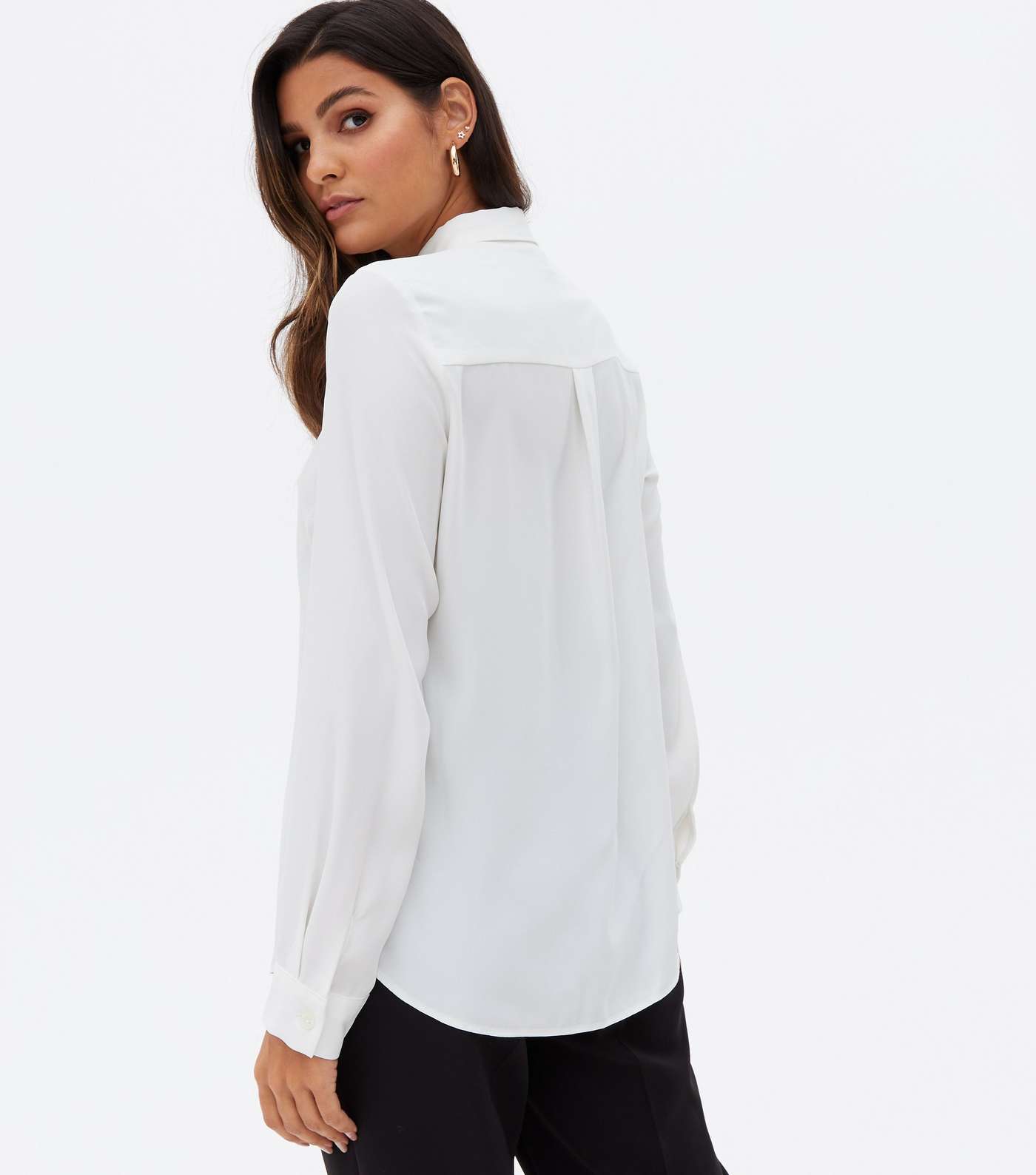White Long Sleeve Button Up Shirt Image 4