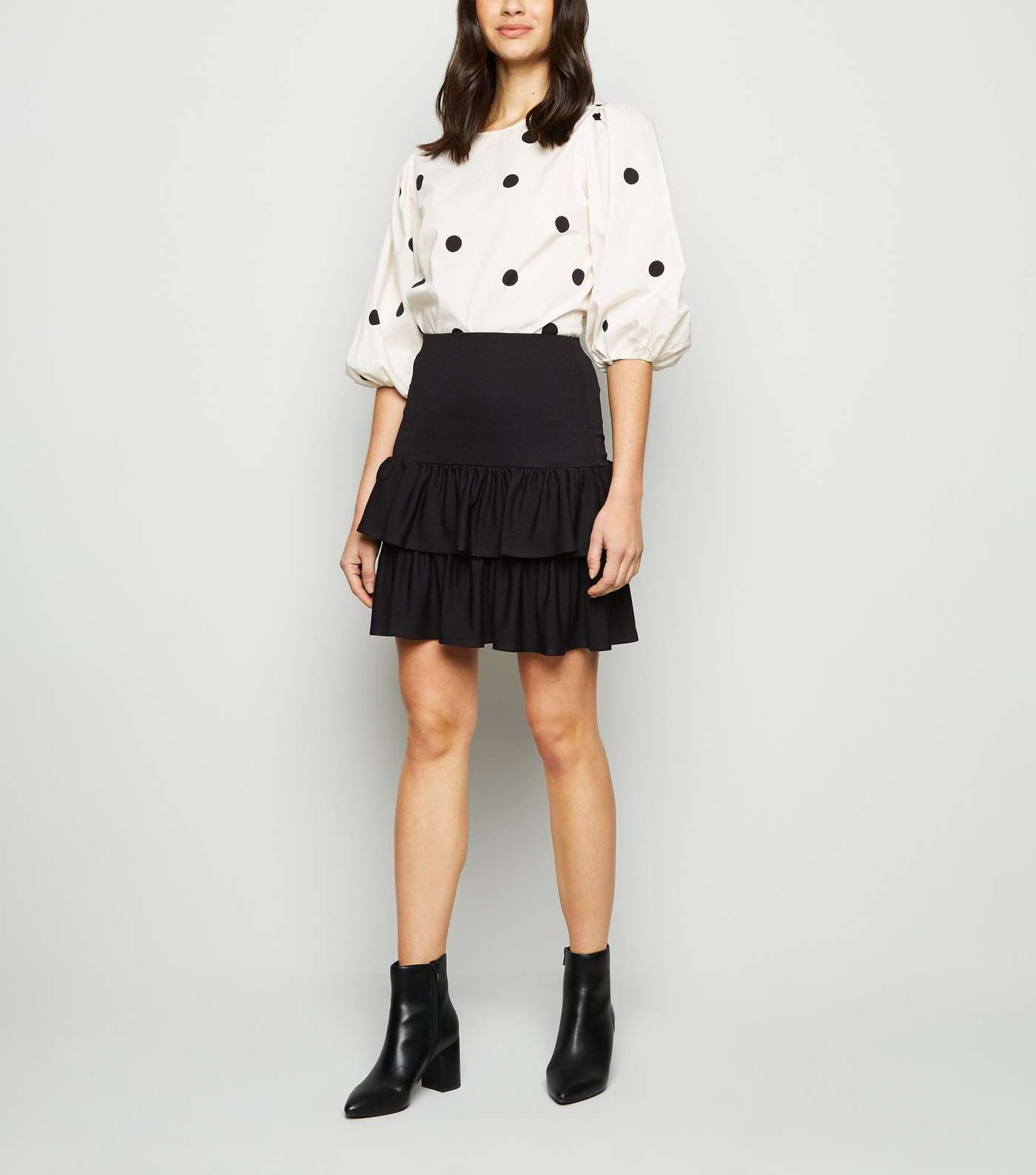 Black Tiered Ruffle Hem Mini Skirt Image 5