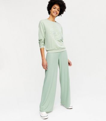 Girls Light Green Wide Leg Cargo Trousers | New Look