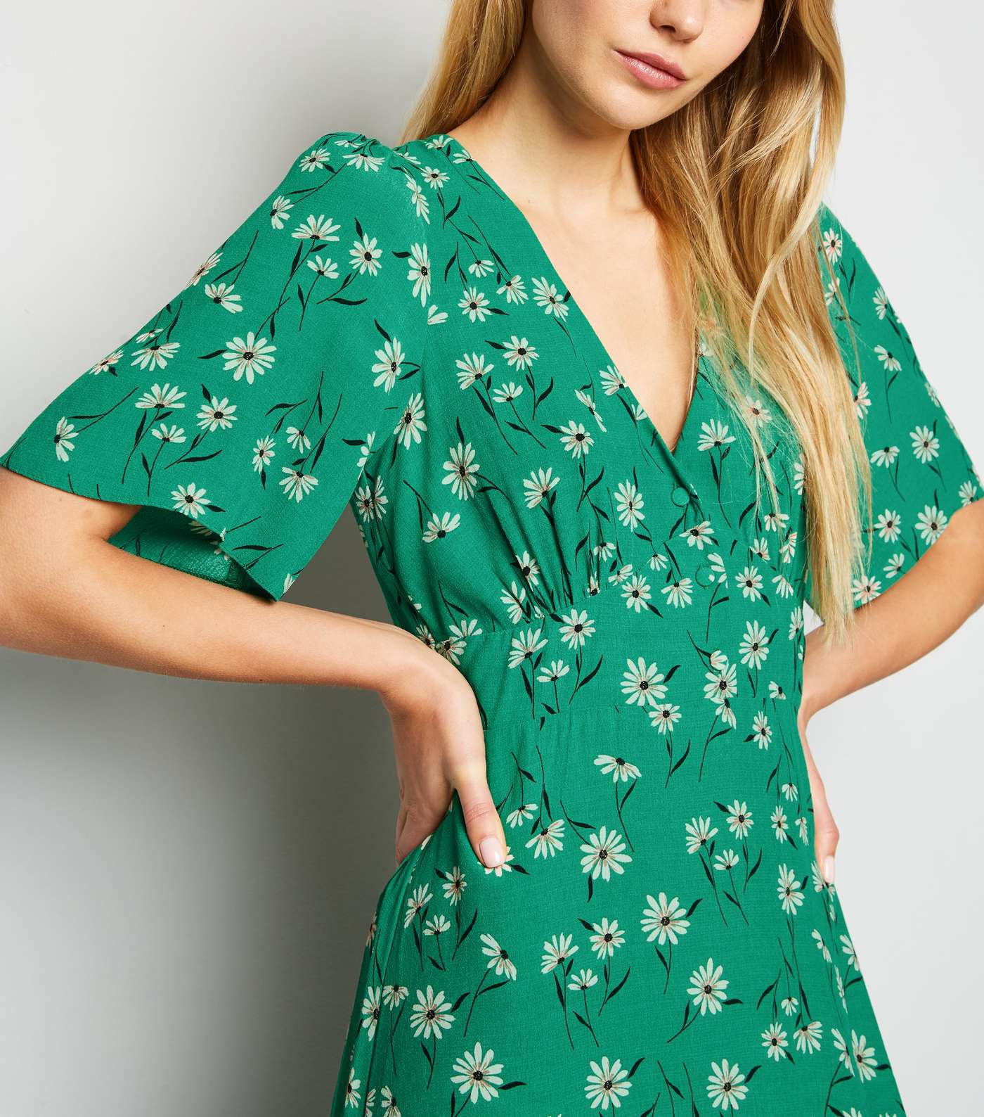 Green Floral Empire Waist Midi Dress  Image 3