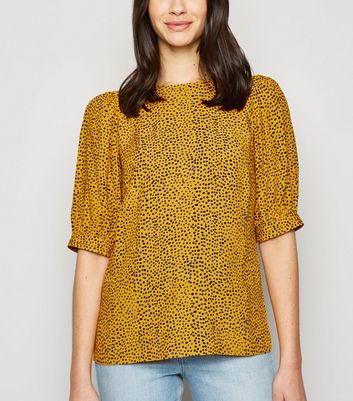 mustard spotty blouse