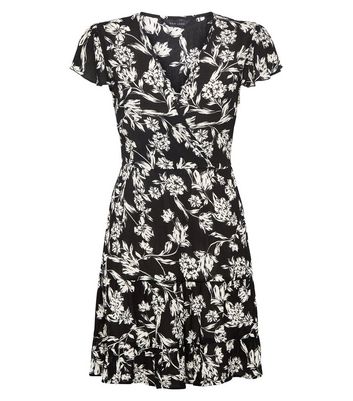 Image of Black Floral Flutter Sleeve Wrap Dress New Look