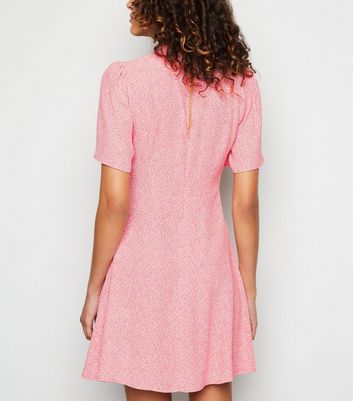 Pink Daisy Print Flutter Sleeve Mini 