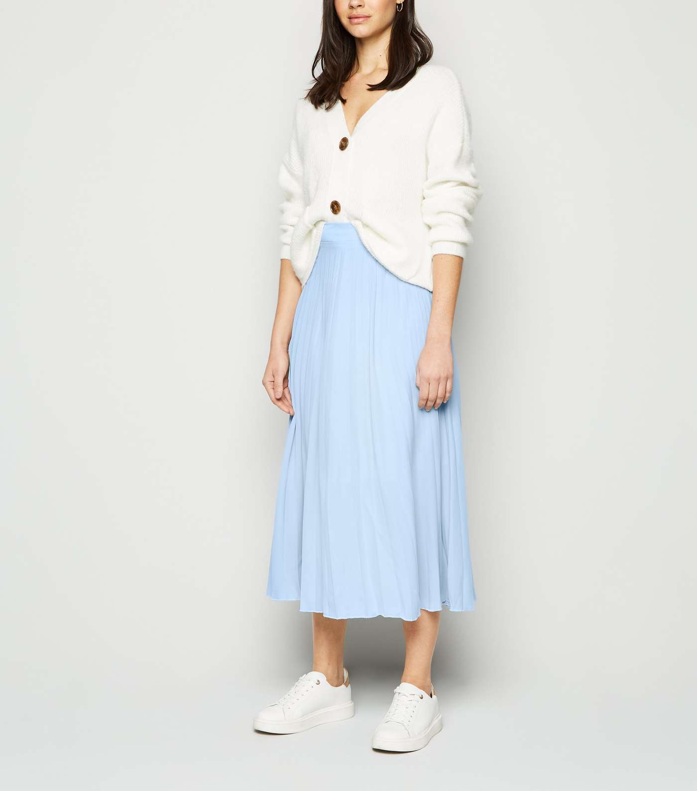Cameo Rose Pale Blue Pleated Midi Skirt 
