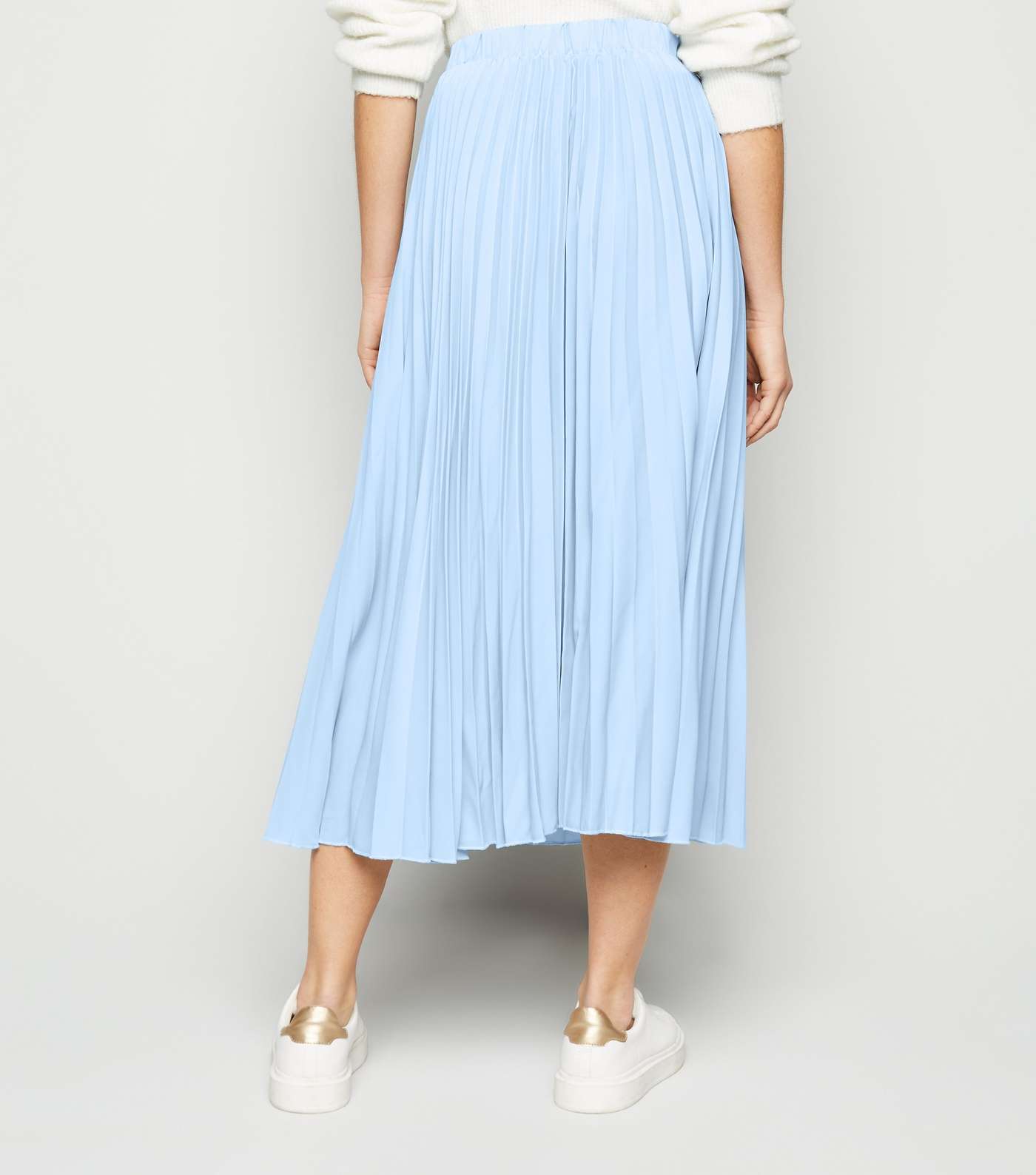 Cameo Rose Pale Blue Pleated Midi Skirt  Image 3