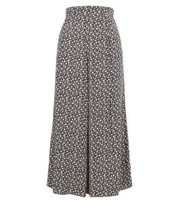 Image of Black Ditsy Floral Print Crop Wide Leg Trousers New Look