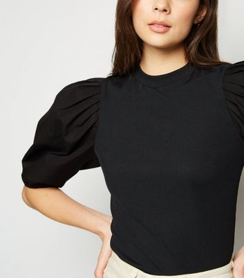 black puff sleeve t shirt