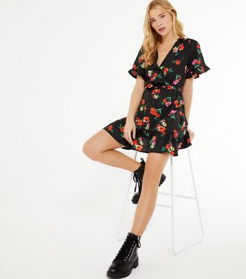 black floral dresses
