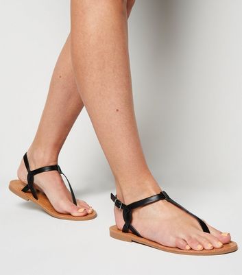 Black leather best sale toe post sandals