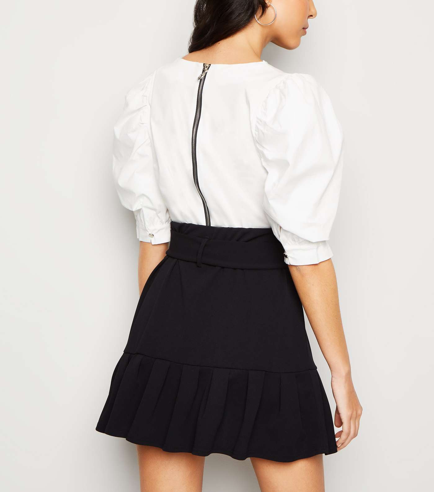Cameo Rose Black Frill Trim Belted Skirt Image 3