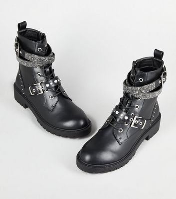 chunky black biker boots