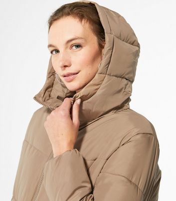 new look hooded boxy puffer in camel