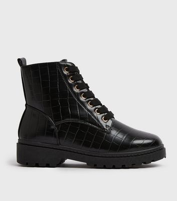 lace up croc boots