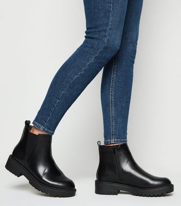Image of Black Elasticated V Panel Chunky Chelsea Boots New Look