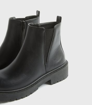 chunky chelsea leather boots