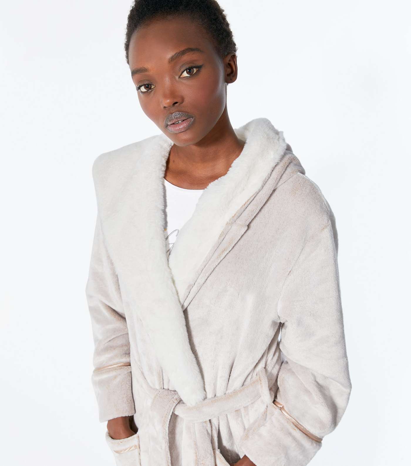 Cream Soft Fleece Hooded Dressing Gown Image 3
