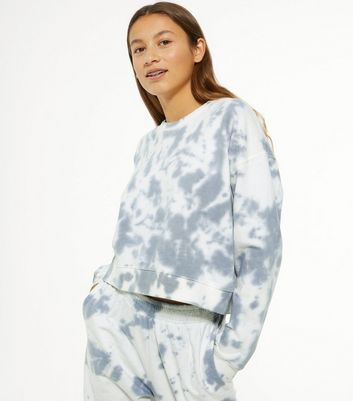 new light sweatshirt