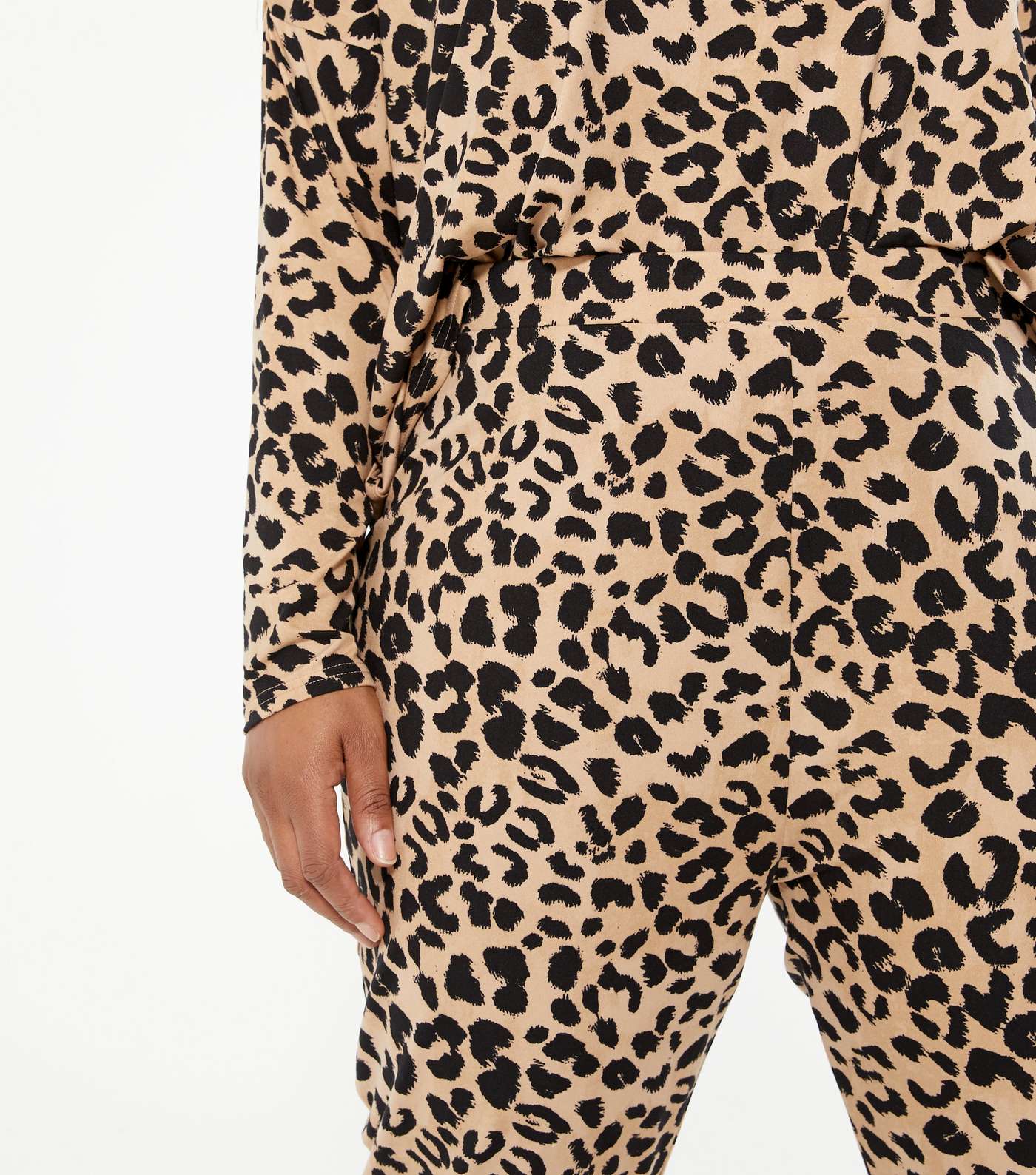 Curves Brown Leopard Soft Touch Leggings Pyjama Set Image 4