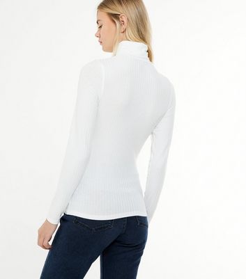 white ribbed roll neck