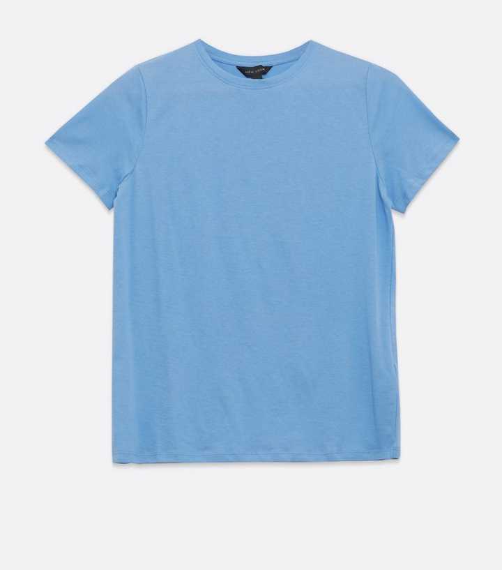 pale blue t shirt