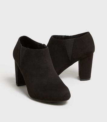 Image of Wide Fit Black Suedette Block Heel Shoe Boots New Look