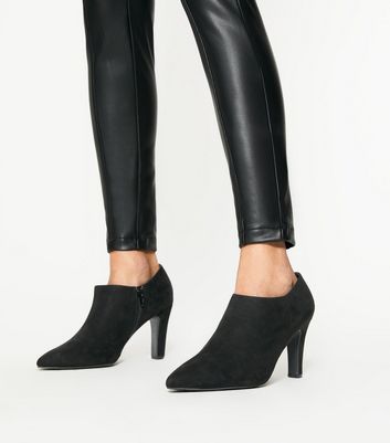 new look faux suede pointed heeled boots in black