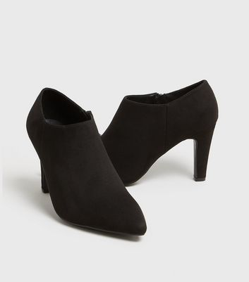 Black Suedette Pointed Block Heel Shoe 