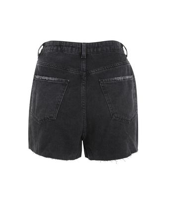 Image of Black Frayed Denim Mom Shorts New Look