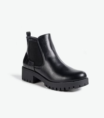 new look chunky faux leather chelsea boot in black