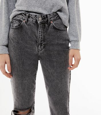 dark wash mom jeans ripped