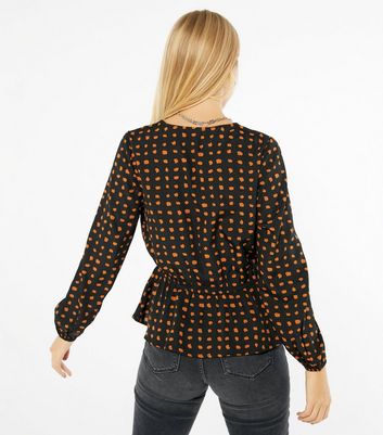 Black spot fashion blouse