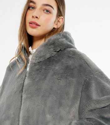 fur zip up jacket