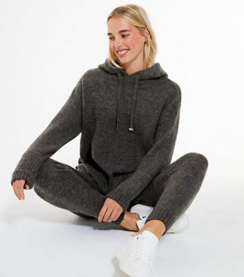 thin knit hoodie