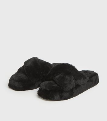 black faux fur slippers